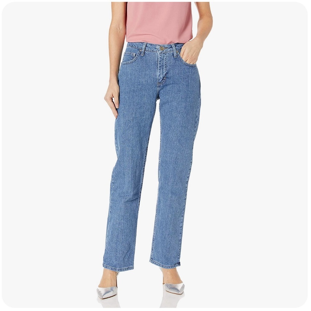Riders by Lee Indigo Women's Relaxed Fit Straight Leg Jean,Light,12 Petite, New
